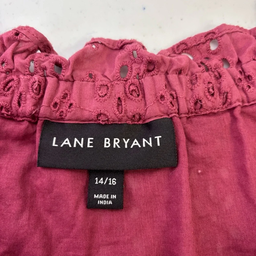 Lane Bryant Off-Shoulder Eyelet Top 14/16 - Picture 4 of 7